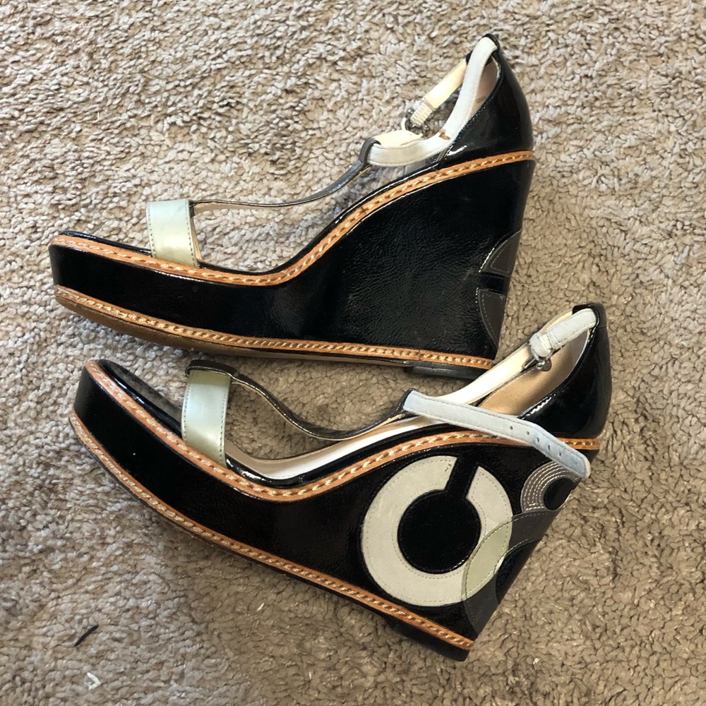 AUTHENTIC COACH Wedge- black/gray patent leather